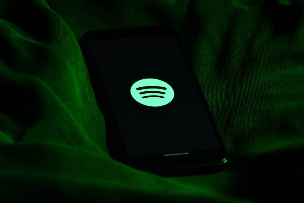 spotify by Haithem Ferdi on Unsplash